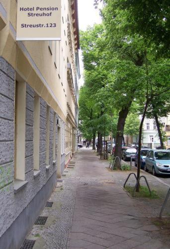 Hotel Pension Streuhof Berlín Exterior foto